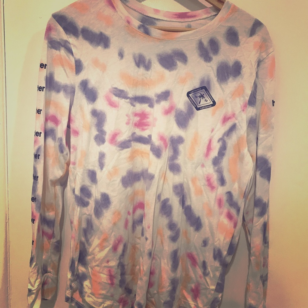 Hollister long sleeved shirt